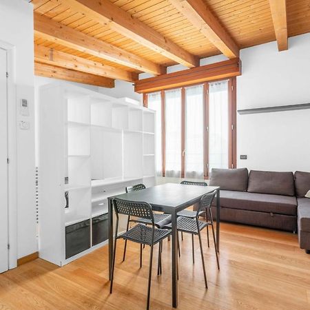 Mo37 Loreto- Duomo - Chic Apartment Милан Экстерьер фото